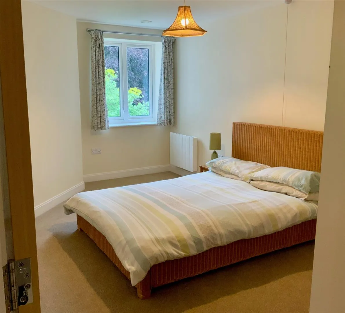 Bath Road, Devizes, SN10, photo 8