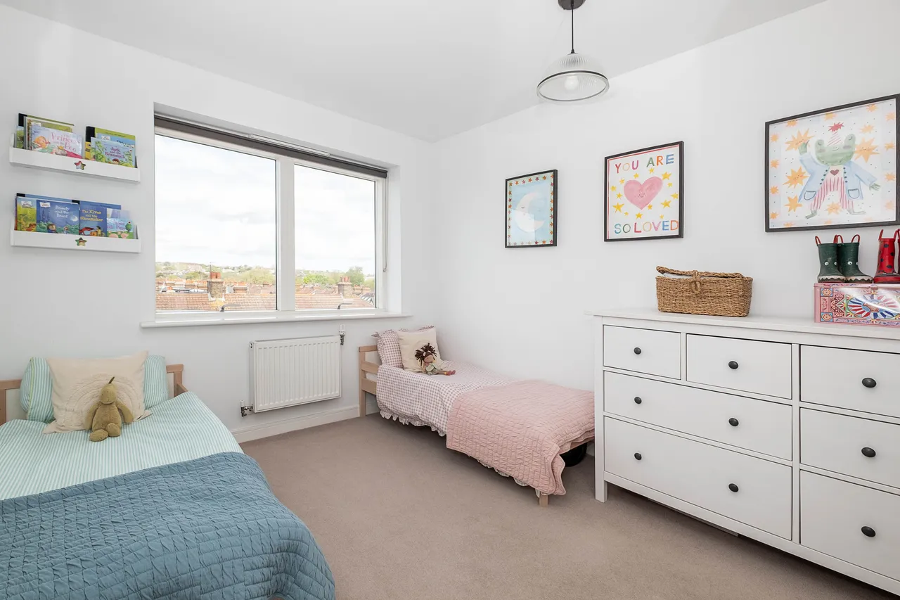 Kingston Road, London, SW20, photo 5