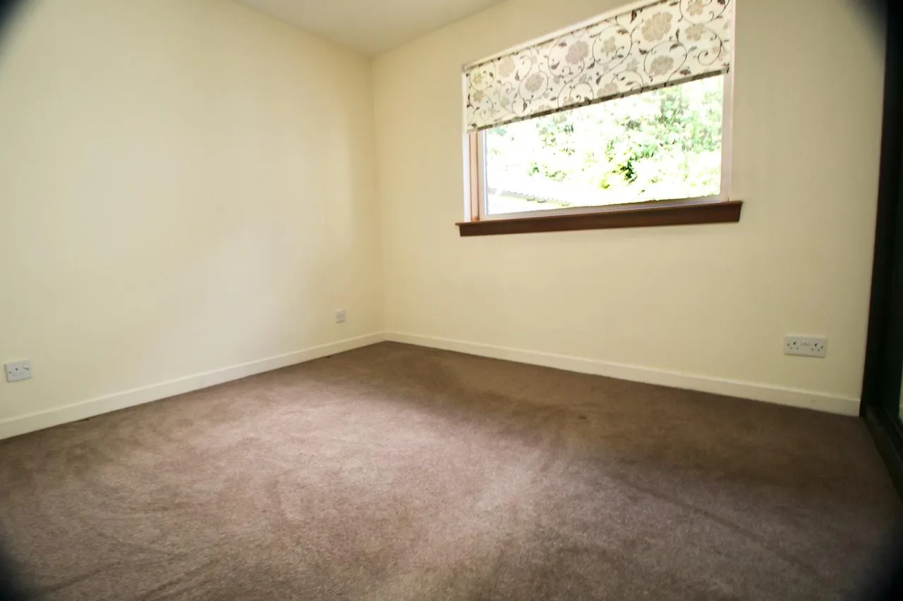 Logan Drive, Cumbernauld, G68 9EY, photo 16