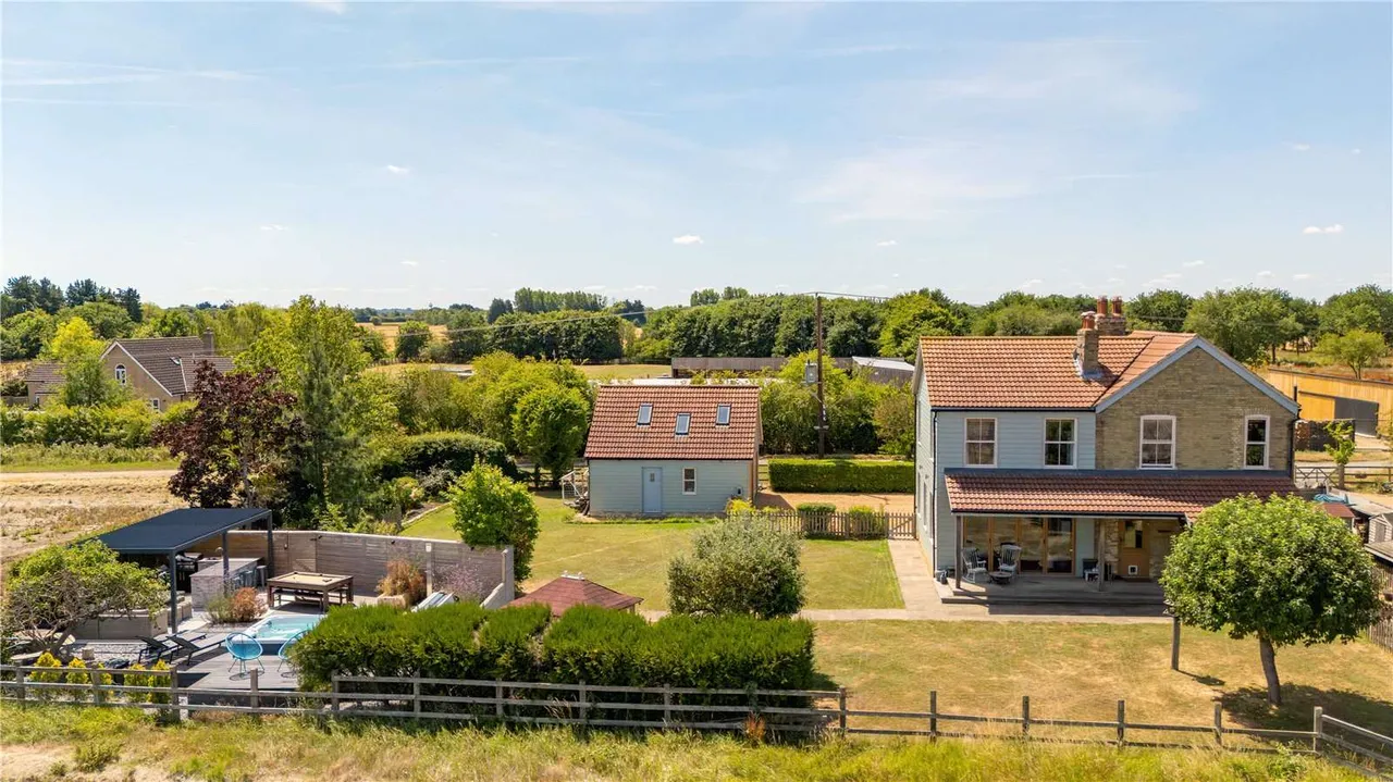 5 bed house for sale — Church Lane, Cottenham, Cambridge, Cambridgeshire, CB24 8SN