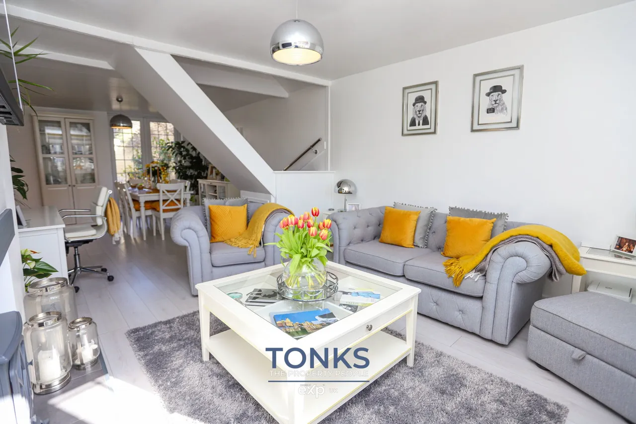 3 bed house for sale, Halesowen Road, Cradley Heath, B64