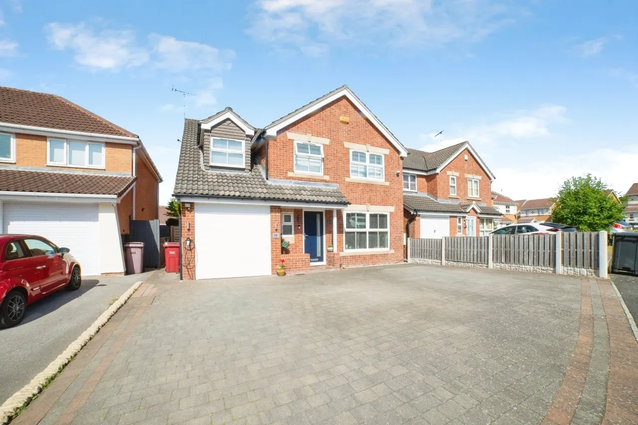 5 bed house for sale — Clay Pit Way, CHESTERFIELD, Derbyshire, S43