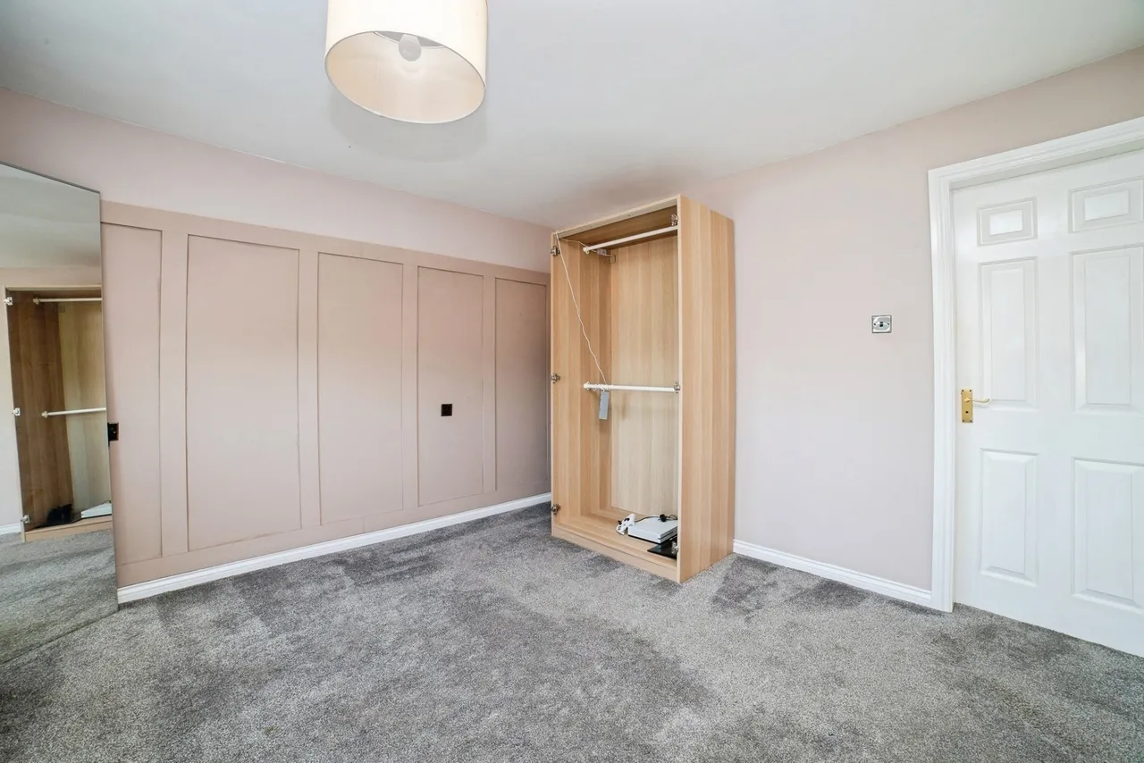 Clay Pit Way, CHESTERFIELD, Derbyshire, S43, photo 19