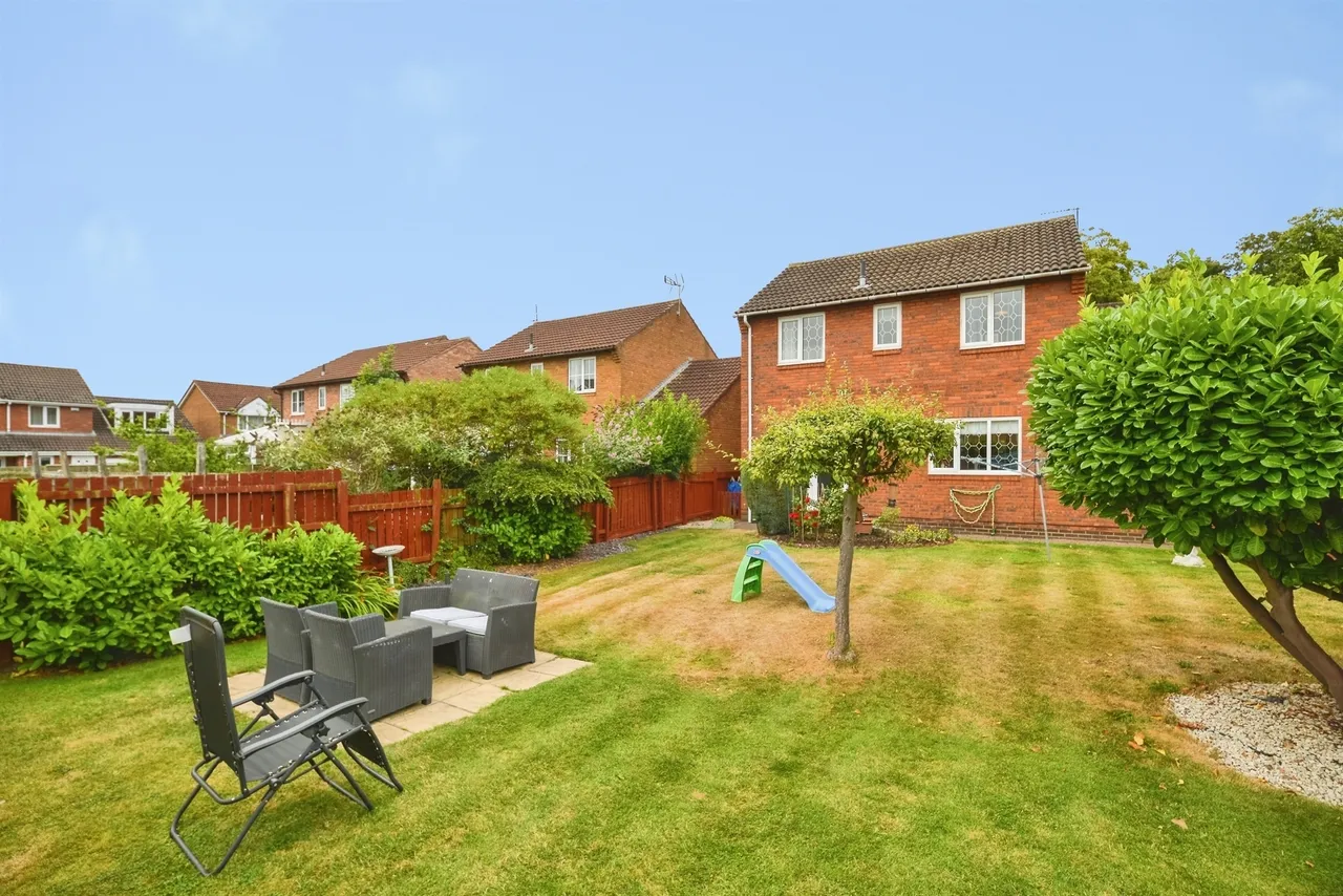 Roecliffe Grove, Stockton-On-Tees, TS19, photo 18