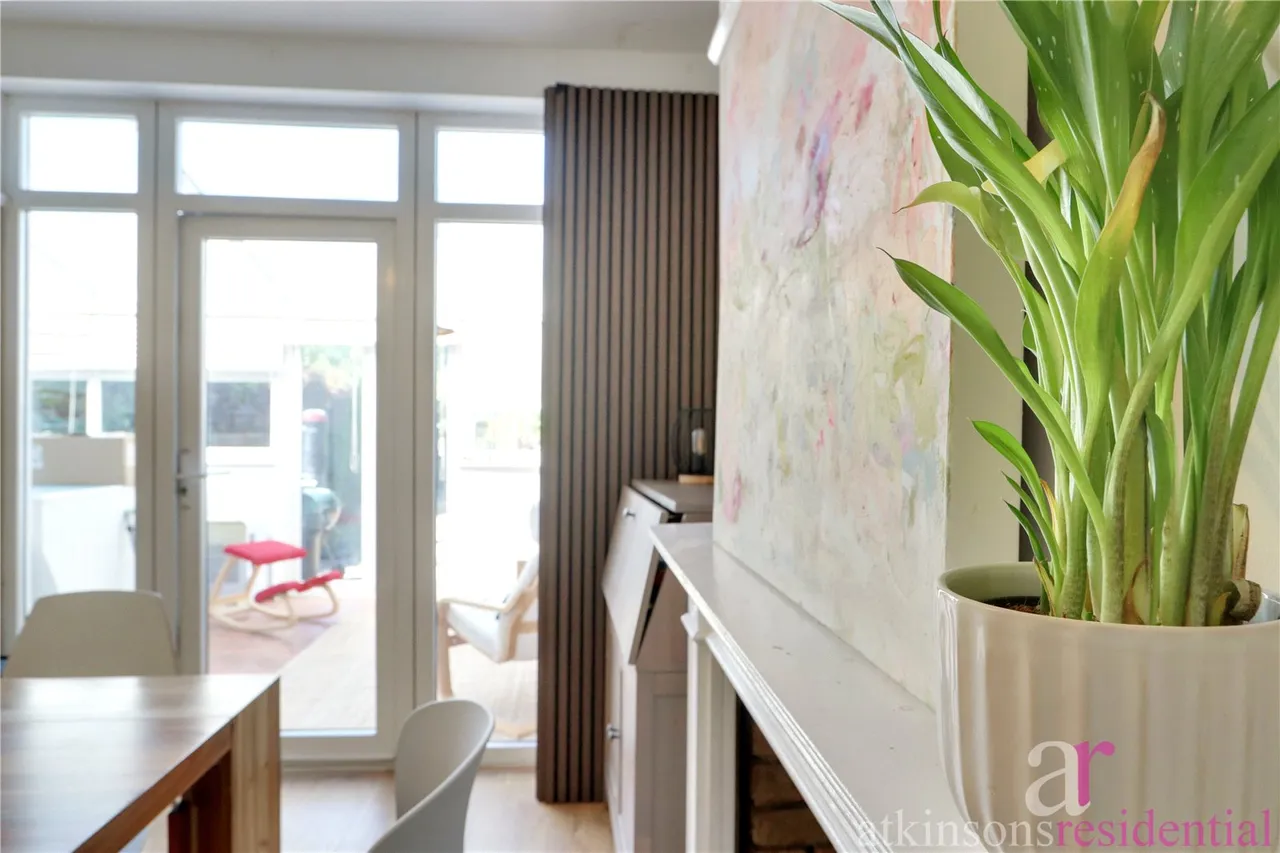 Ladysmith Road, Enfield, Middlesex, EN1 3AE, photo 11
