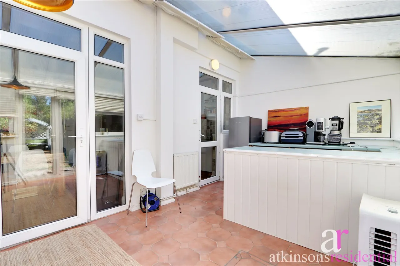 Ladysmith Road, Enfield, Middlesex, EN1 3AE, photo 10