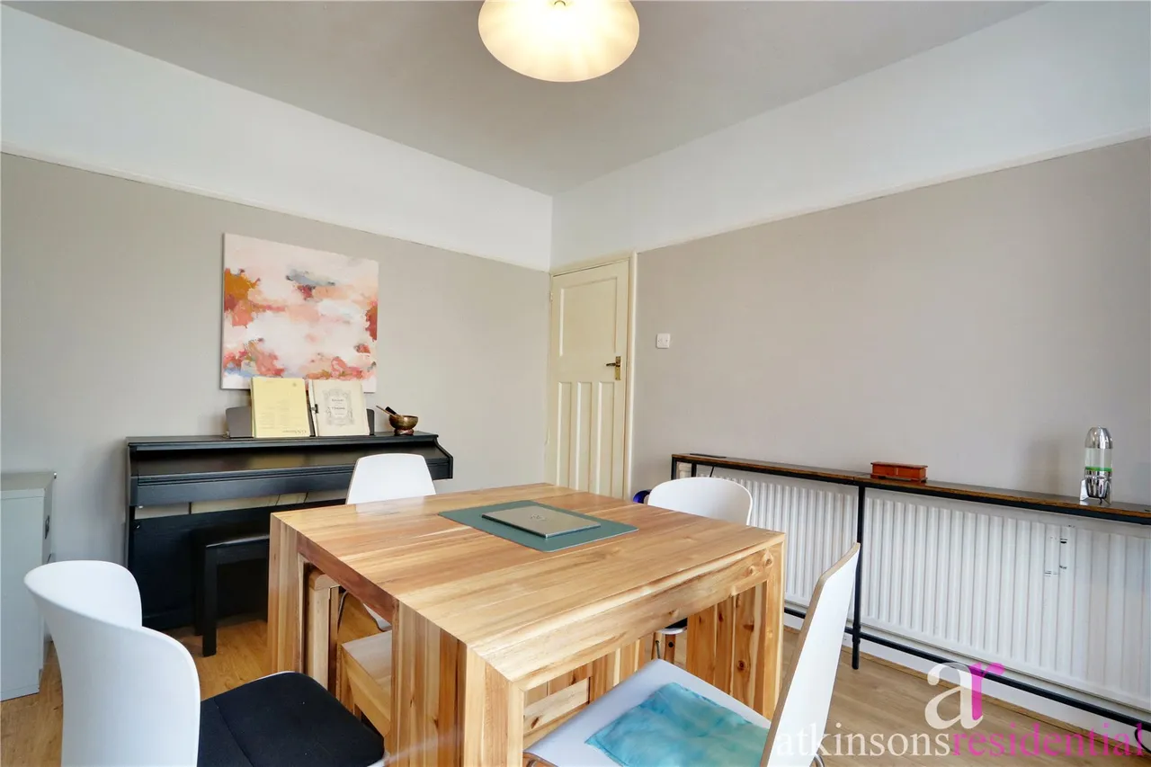 Ladysmith Road, Enfield, Middlesex, EN1 3AE, photo 6