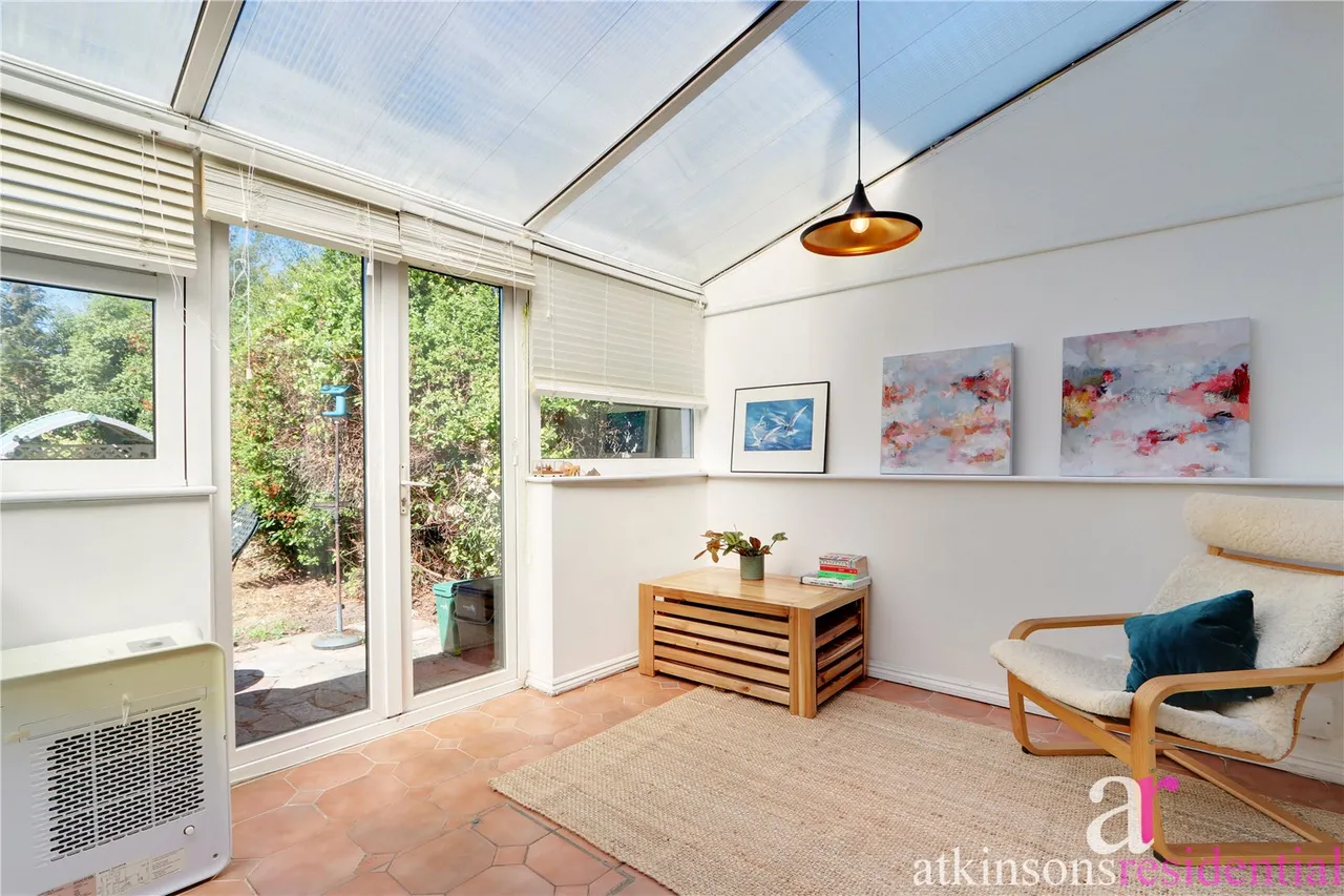 Ladysmith Road, Enfield, Middlesex, EN1 3AE, photo 9