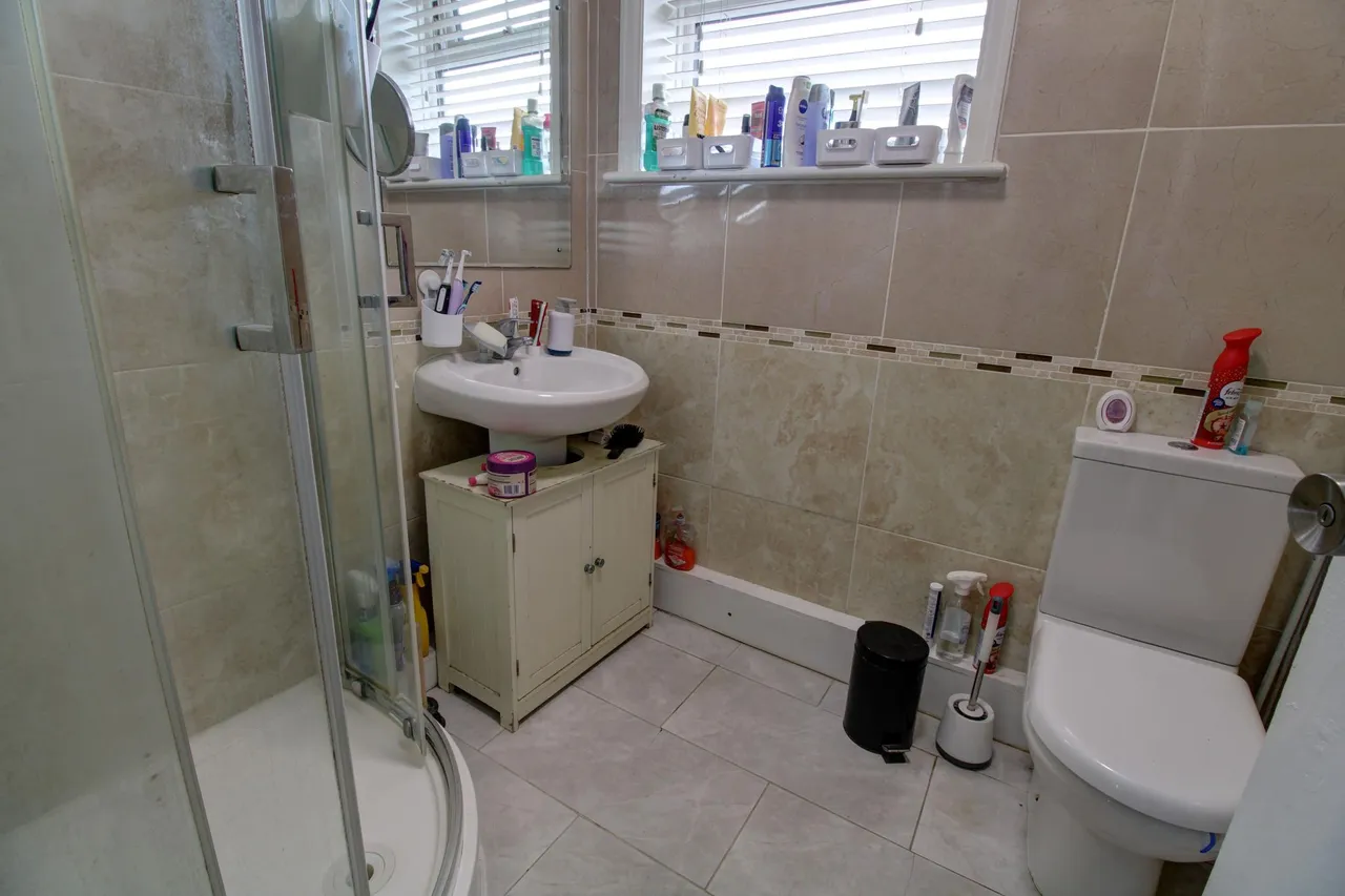 High Road, Felixstowe, IP11, photo 14