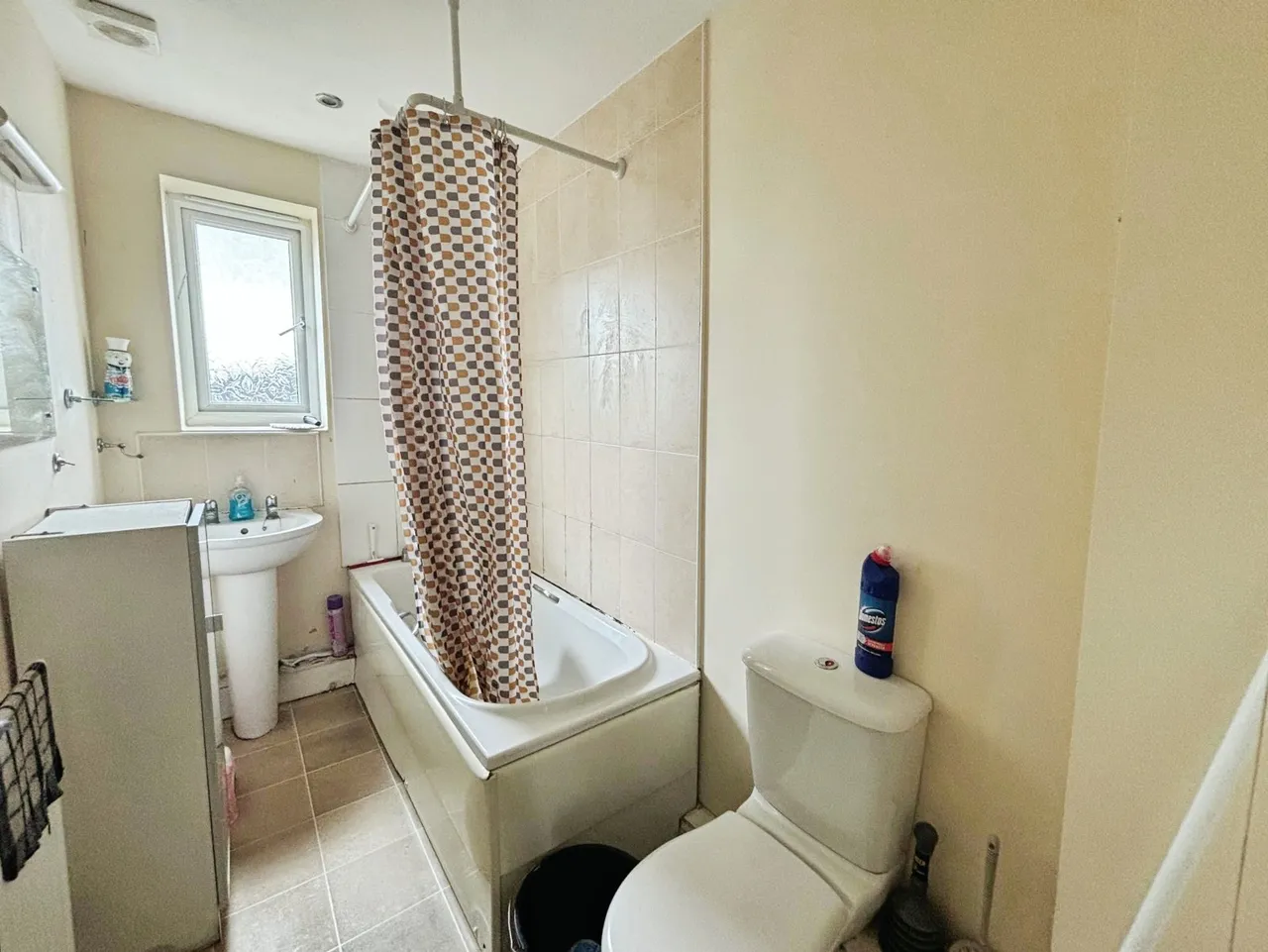 Haymarket Street, Grove Village, M13, photo 9
