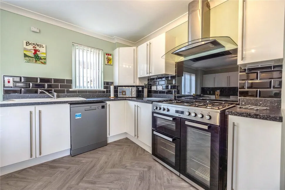 Meikle Inch Lane, Bathgate, West Lothian, EH48, photo 2