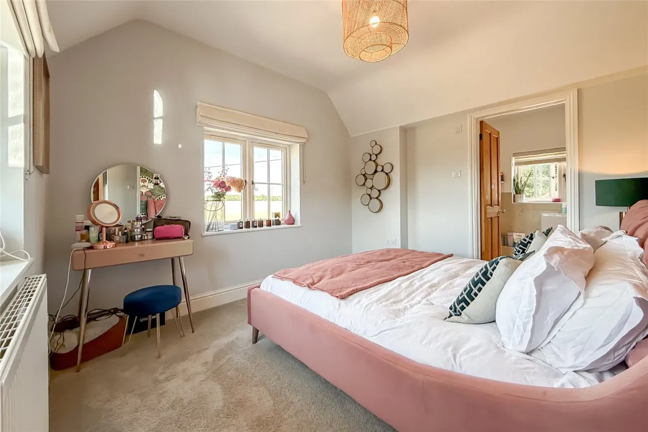 Luton Road, Harpenden, AL5 3QF, photo 8