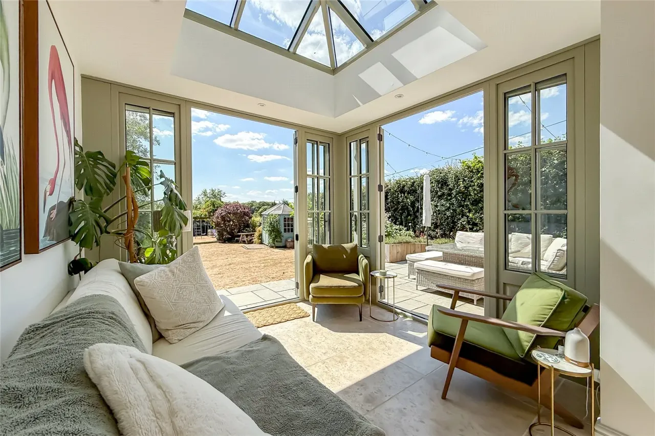 Luton Road, Harpenden, AL5 3QF, photo 3