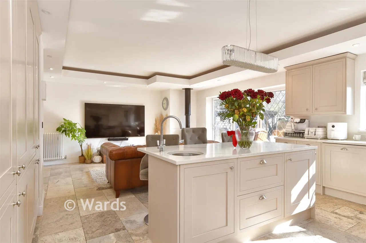 Manor Road, Cobham, DA13, photo 3
