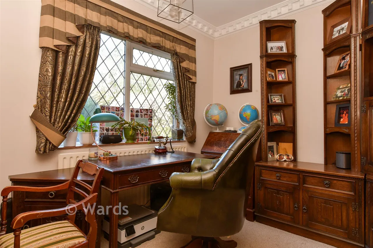 Manor Road, Cobham, DA13, photo 5