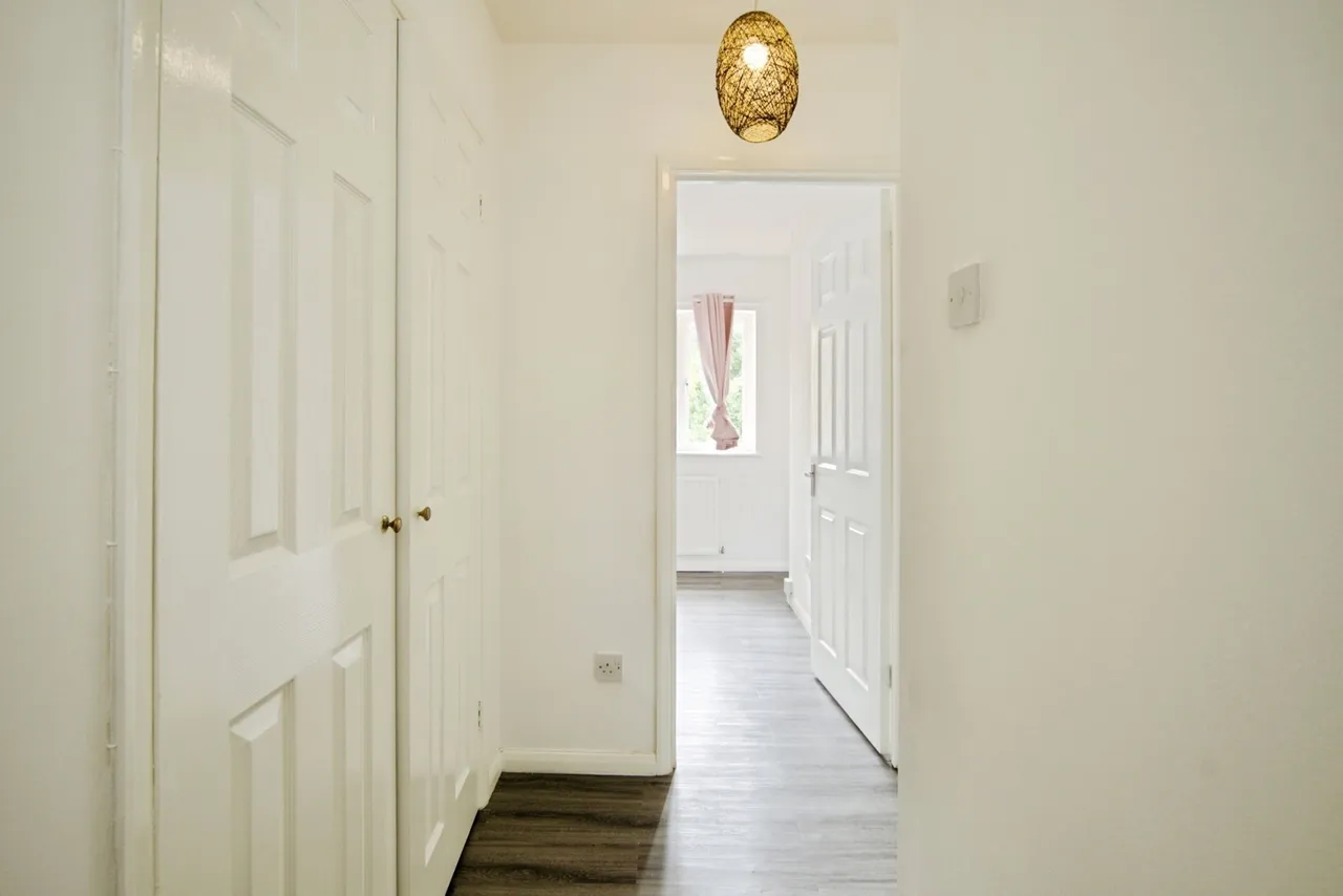 Hitchman House, 19A Collier Row Road, Romford, RM5, photo 13