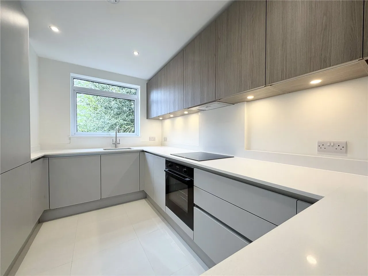 Branksome Wood Road, Bournemouth, Dorset, BH4, photo 9