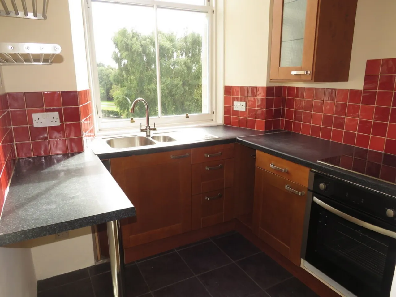Erskine Beveridge Court, Dunfermline, photo 8