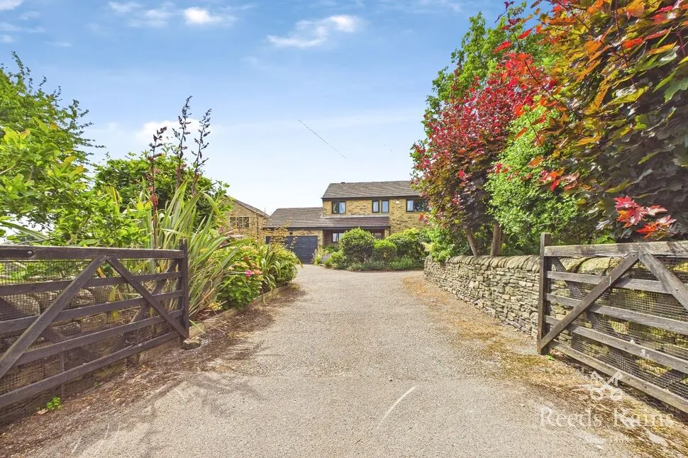 Wyke Lane, Oakenshaw, West Yorkshire, BD12, photo 12
