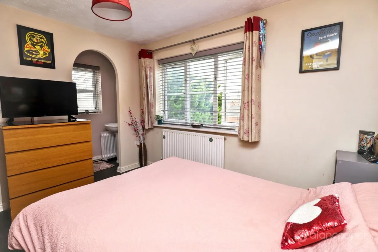 Upton Drive, MaplePark, CV11, photo 15