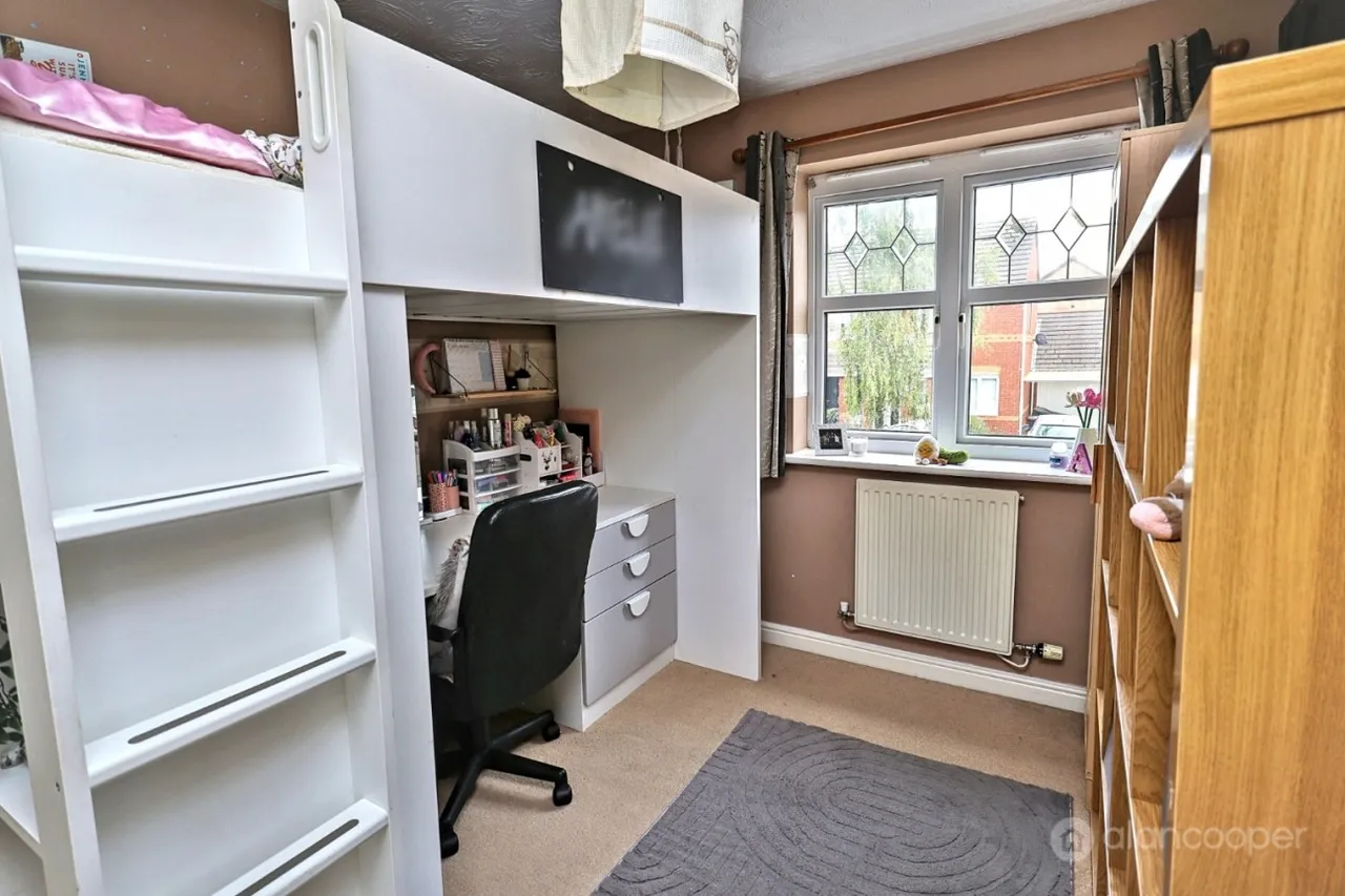 Upton Drive, MaplePark, CV11, photo 17