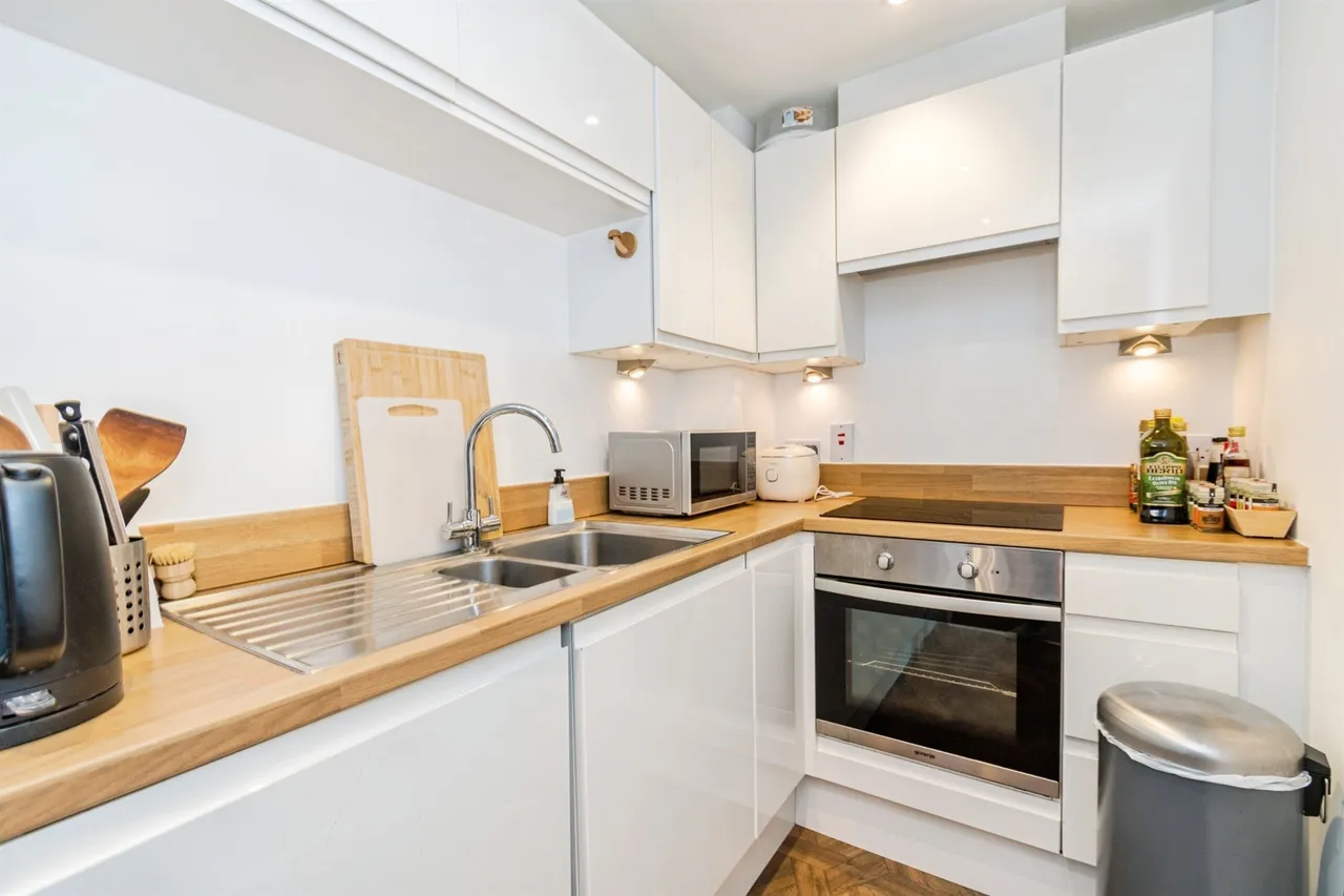 Brunswick Place, Southampton, SO15, photo 5