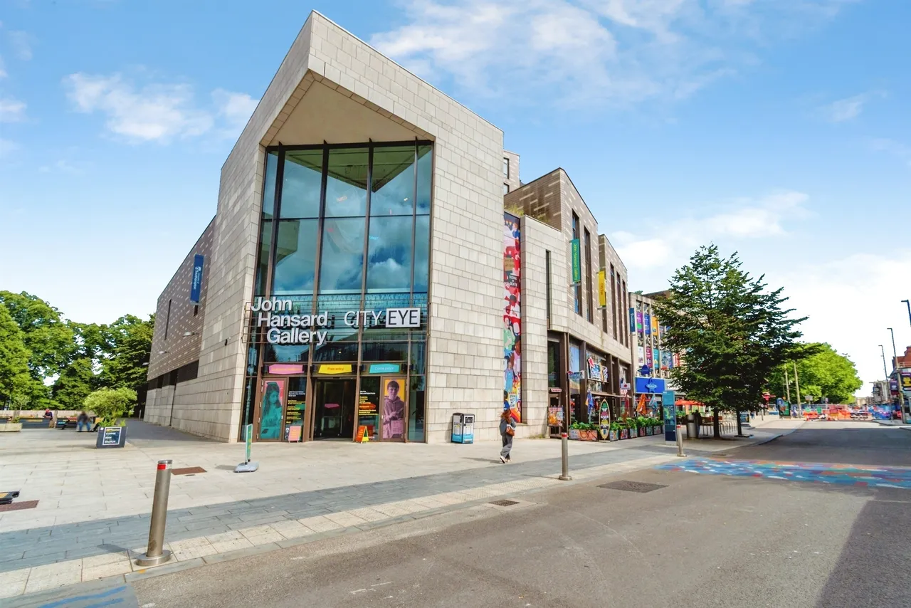 Brunswick Place, Southampton, SO15, photo 17