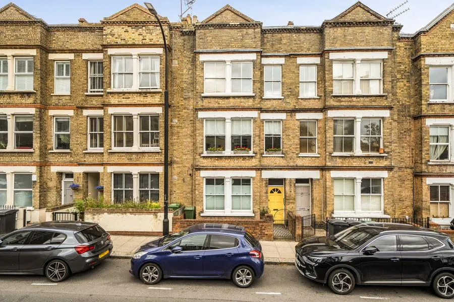 1 bed flat for sale, Fleet Road, London, NW3