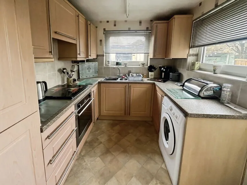 Shrewsbury Street, Glossop, SK13, photo 5