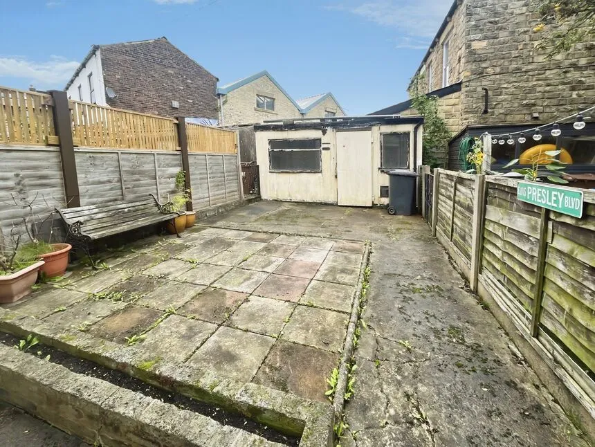 Shrewsbury Street, Glossop, SK13, photo 2