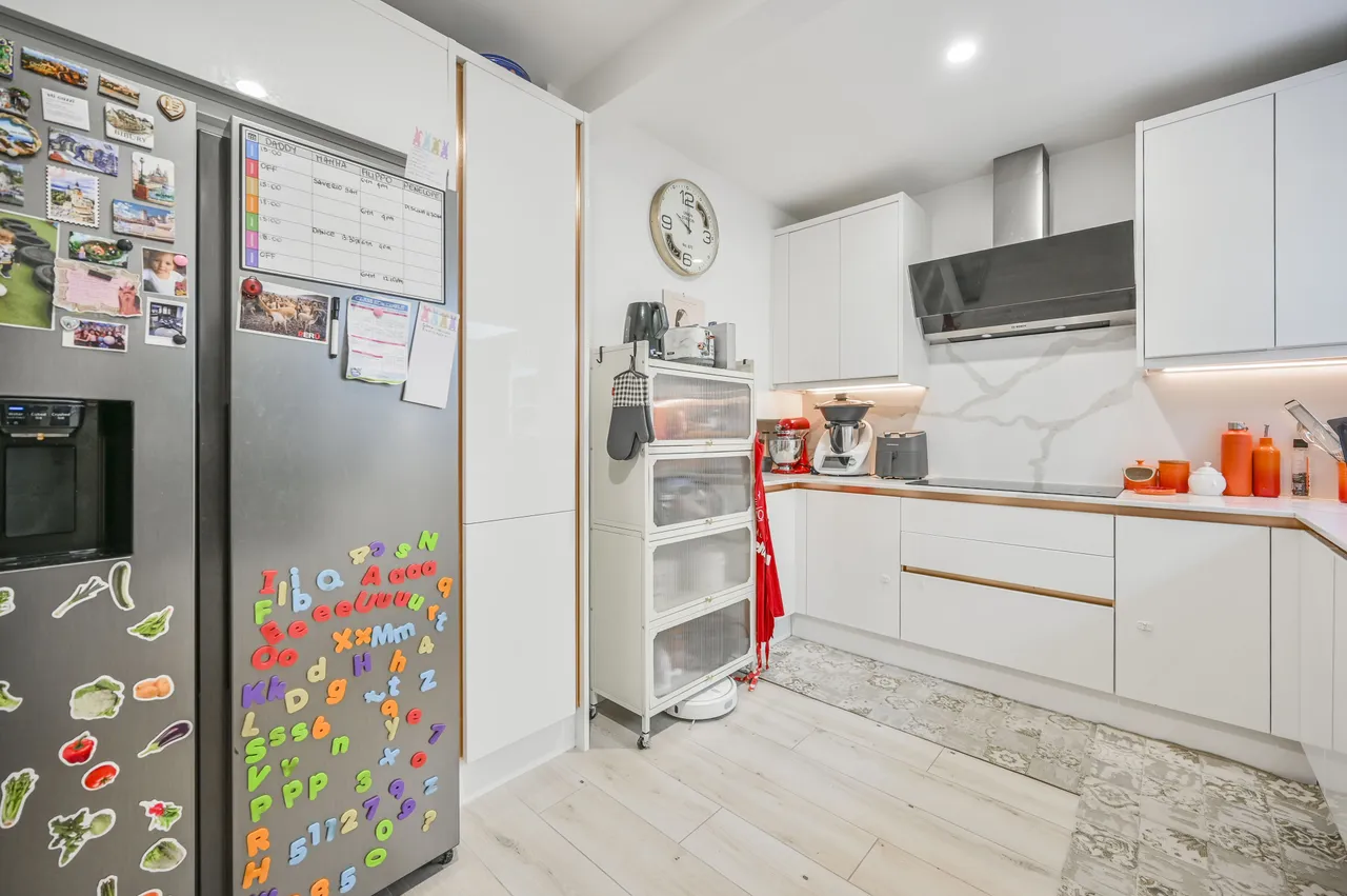 53 Westbeech Road, London, photo 6