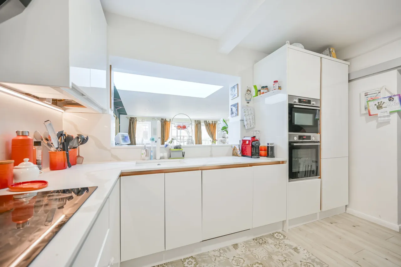 53 Westbeech Road, London, photo 7