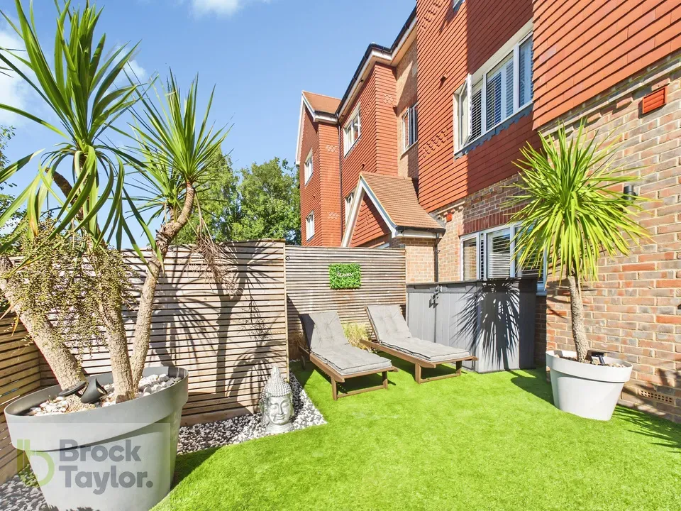Woodside, Franklands Village, RH16, photo 14