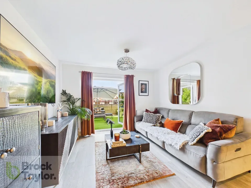 Woodside, Franklands Village, RH16, photo 11