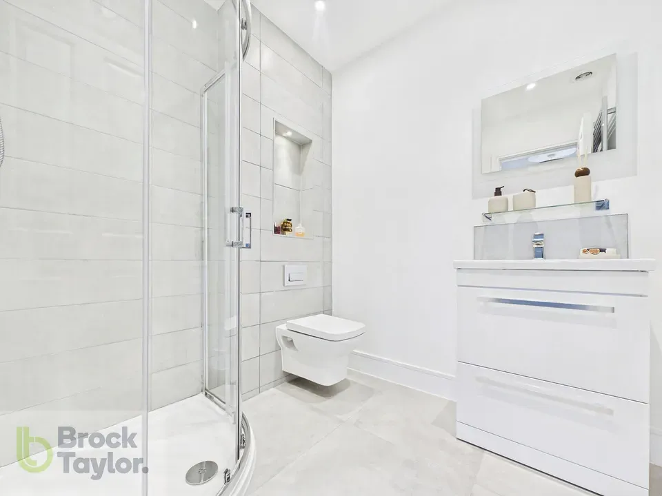 Woodside, Franklands Village, RH16, photo 18