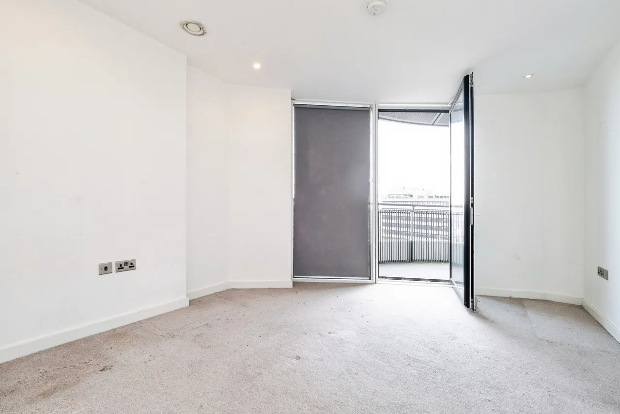 Cambridge Road, Barking, IG11, photo 13