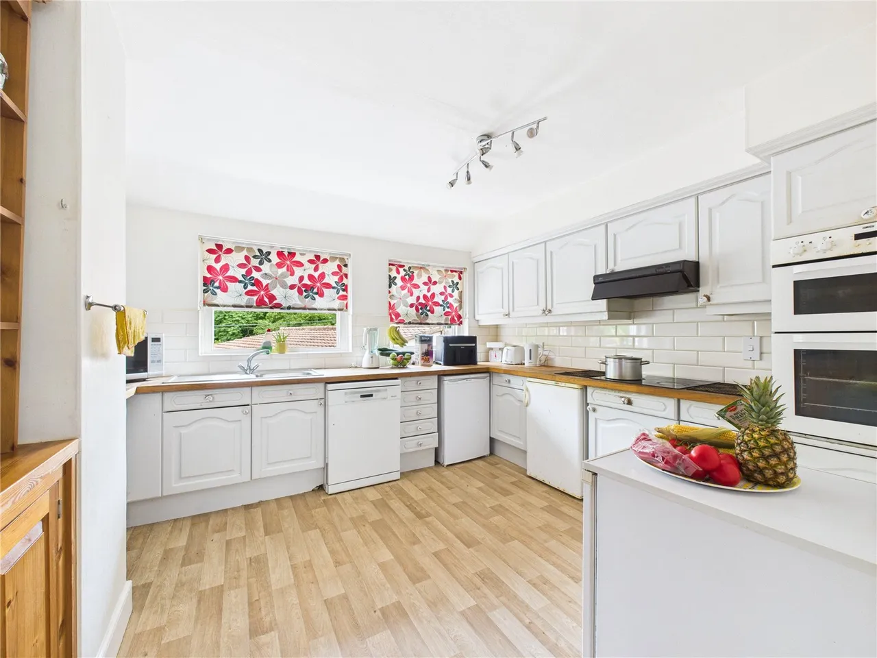 Thoroughfare, Halesworth, IP19, photo 2