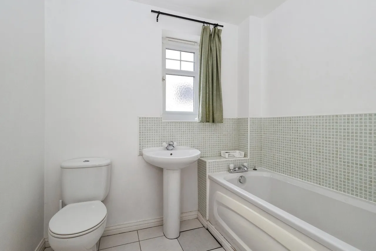 Cedarwood Close, Northenden, Manchester, Greater Manchester, M22, photo 13