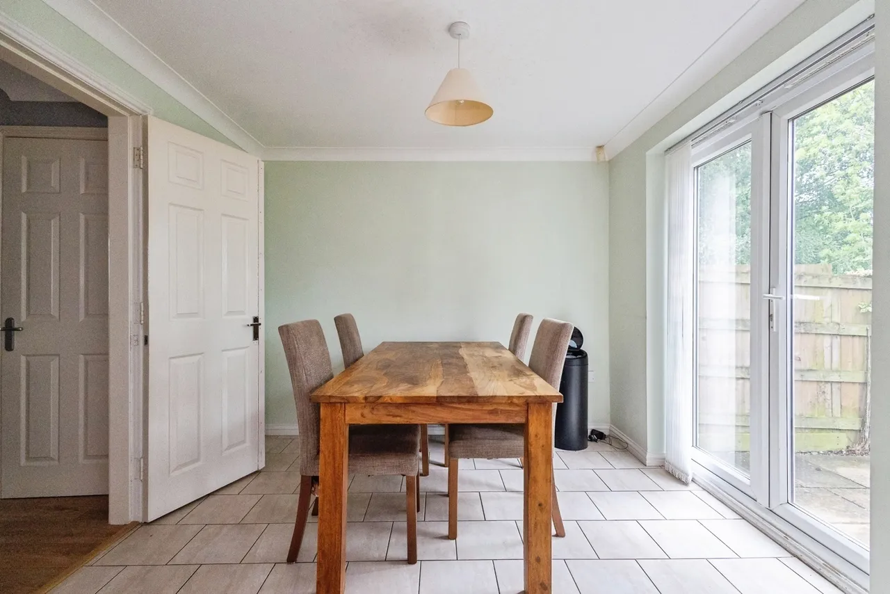 Cedarwood Close, Northenden, Manchester, Greater Manchester, M22, photo 4