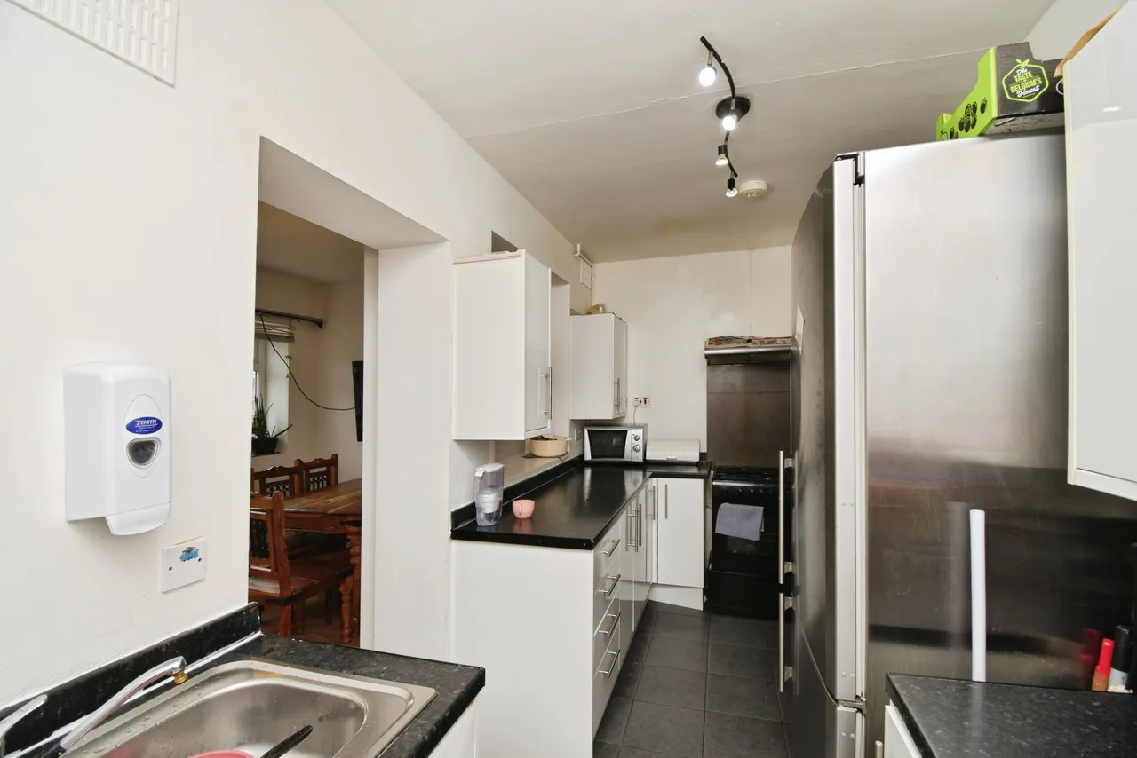 Birdbrook Road, London, SE3, photo 13