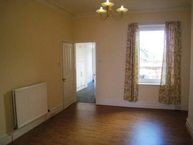 Newark Road, Lincoln, LN5, photo 3