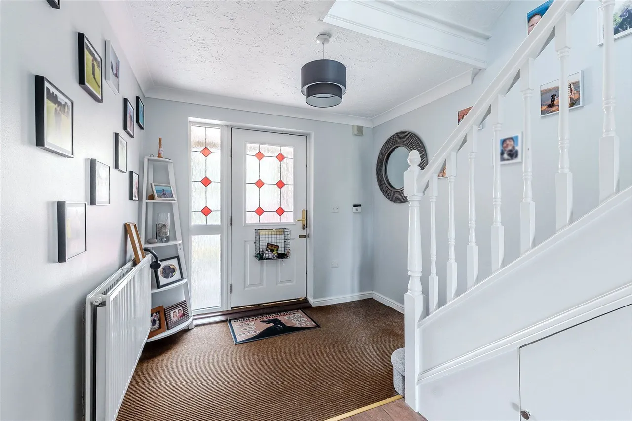Redwald Drive, Guiseley, LS20, photo 5
