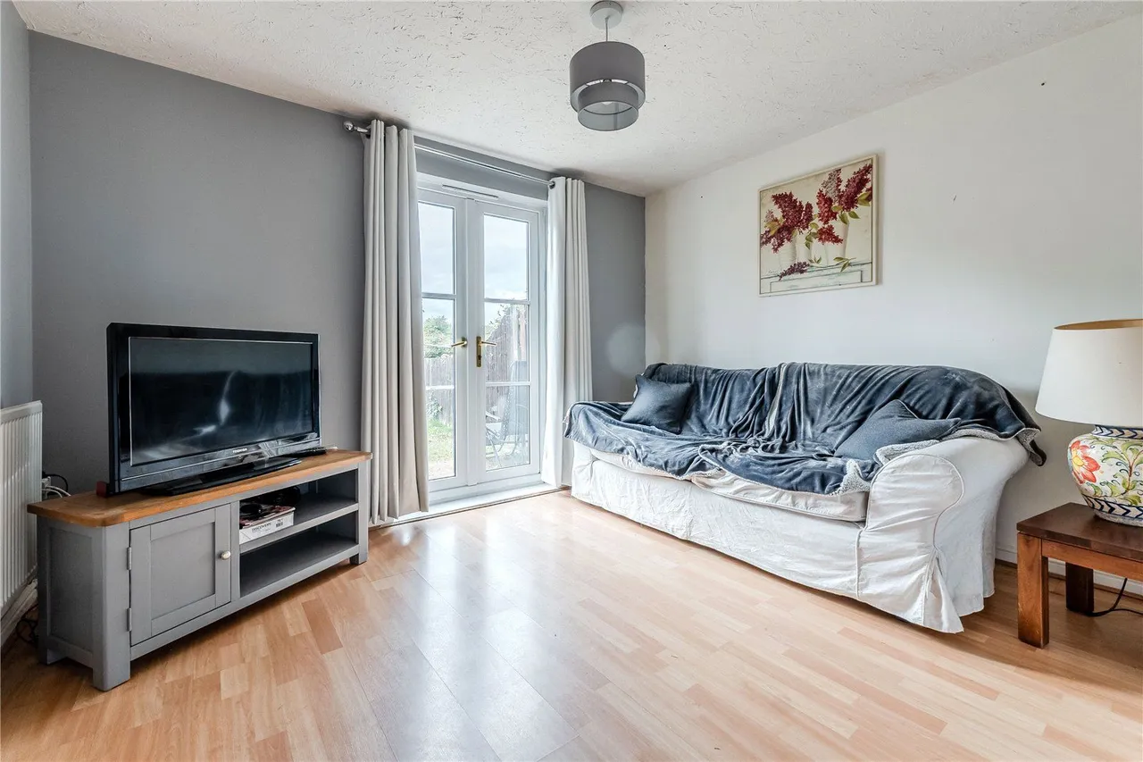 Redwald Drive, Guiseley, LS20, photo 3