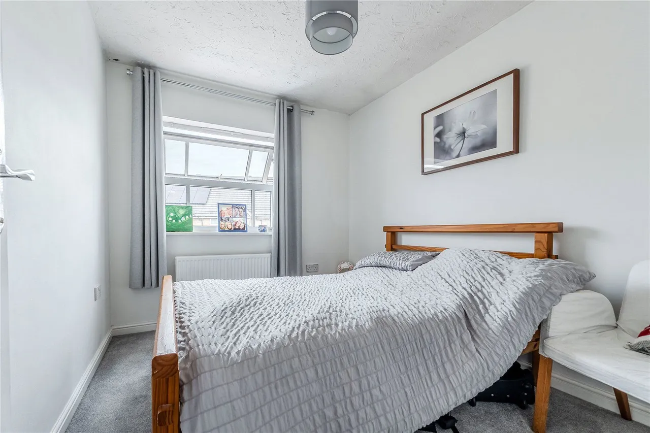 Redwald Drive, Guiseley, LS20, photo 20
