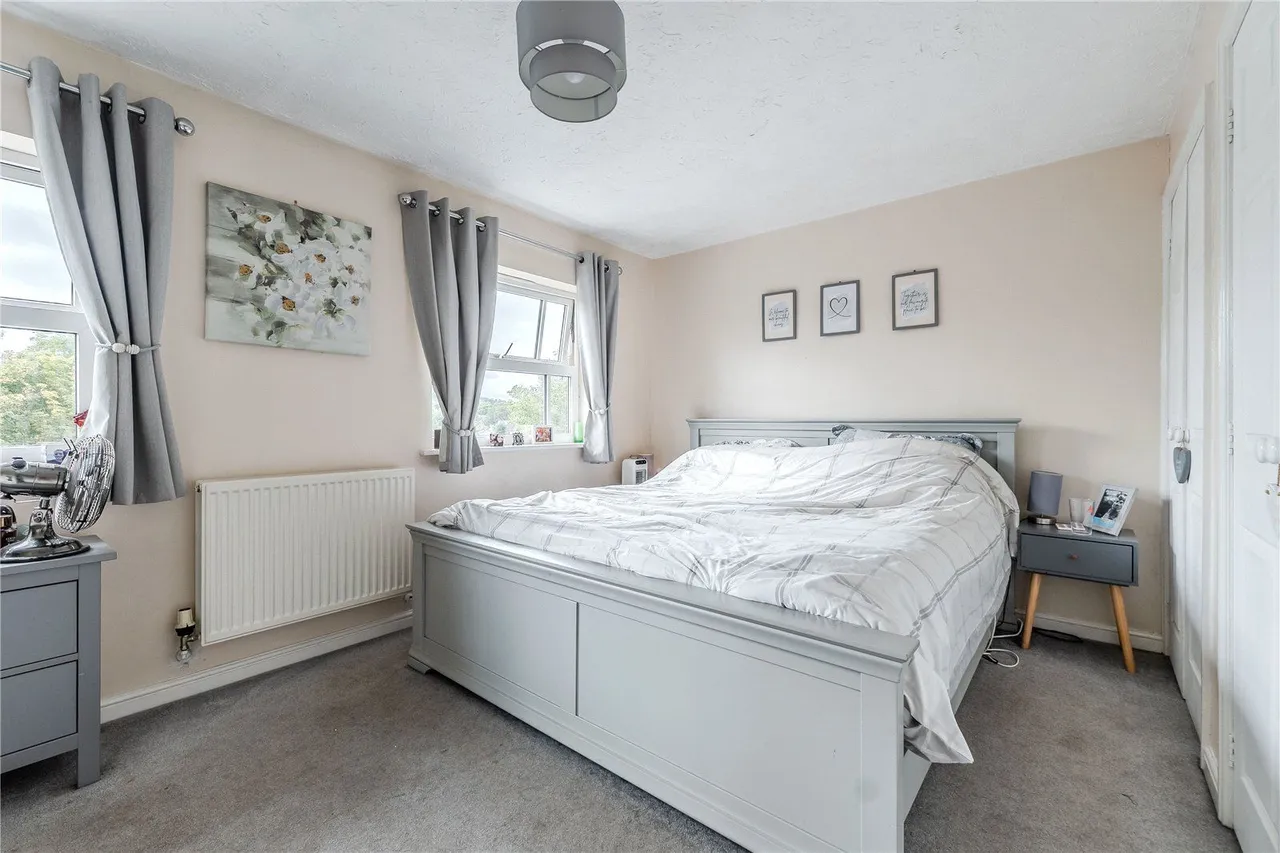 Redwald Drive, Guiseley, LS20, photo 15