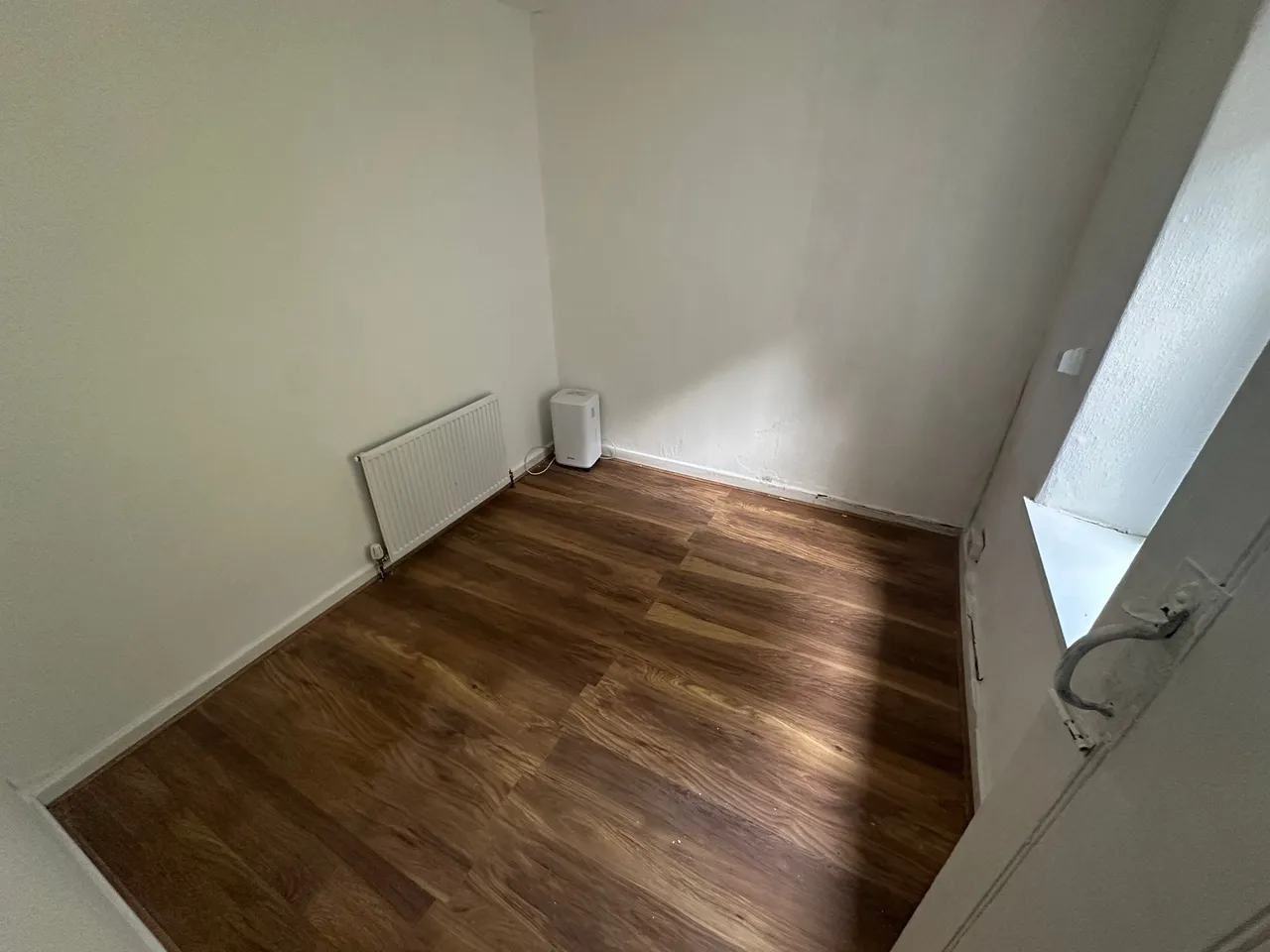 North Road, Porth, CF39, photo 5