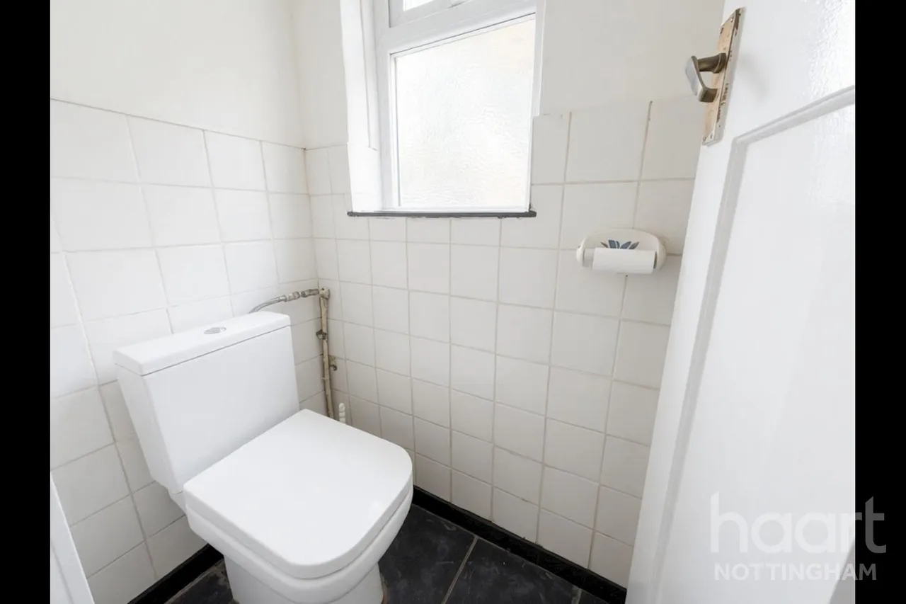 Meriden Avenue, Lenton Abbey, NG9, photo 9