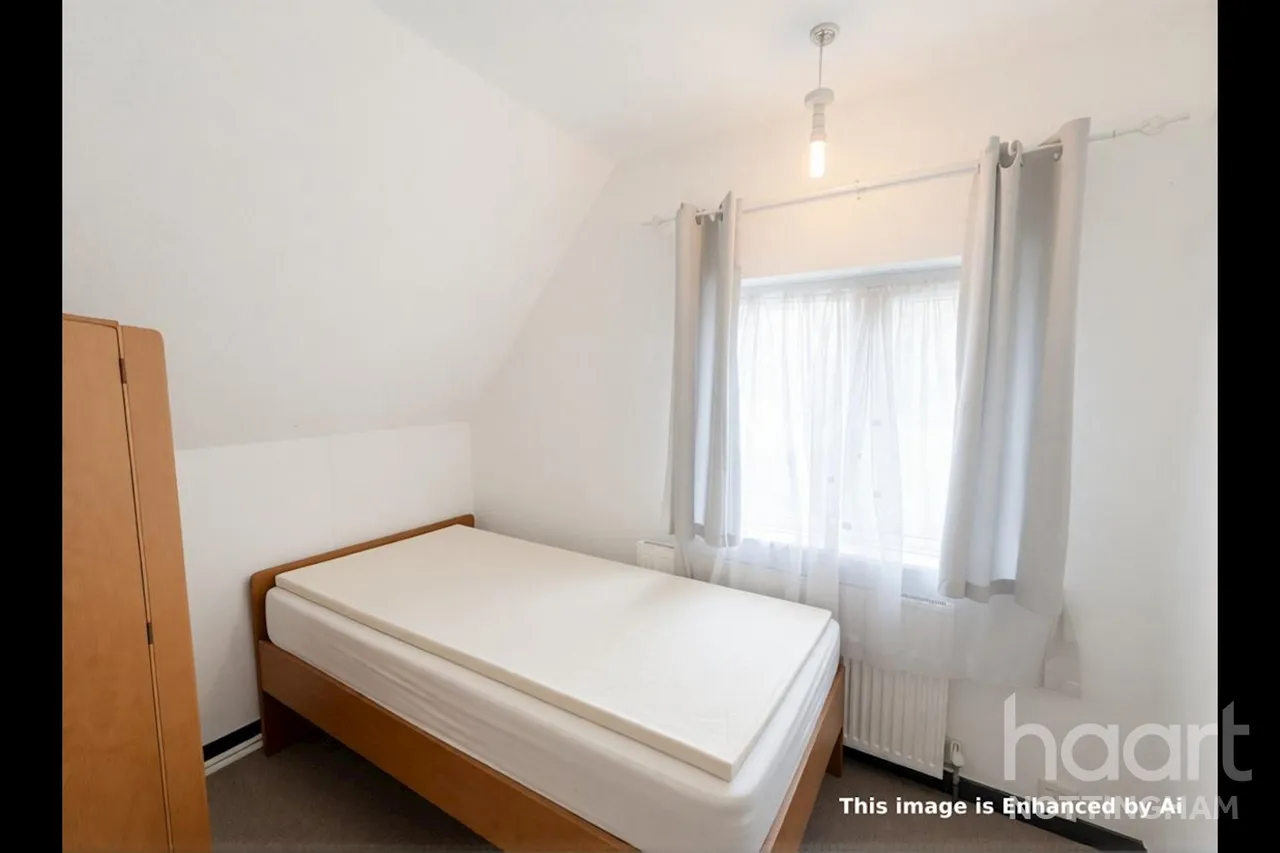 Meriden Avenue, Lenton Abbey, NG9, photo 5