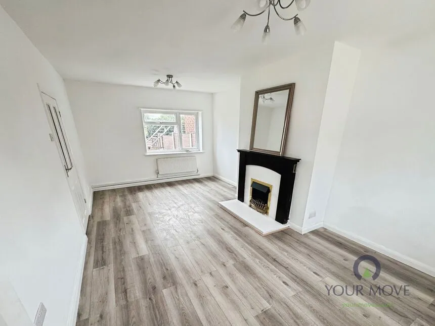 St. Leonards Place, Shirland, DE55, photo 2