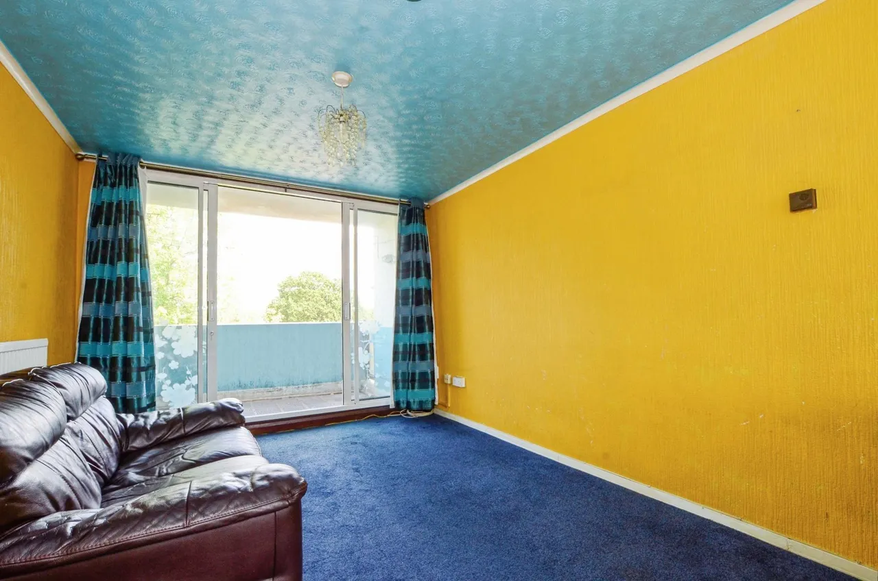 Canberra Drive, Northolt, UB5, photo 3